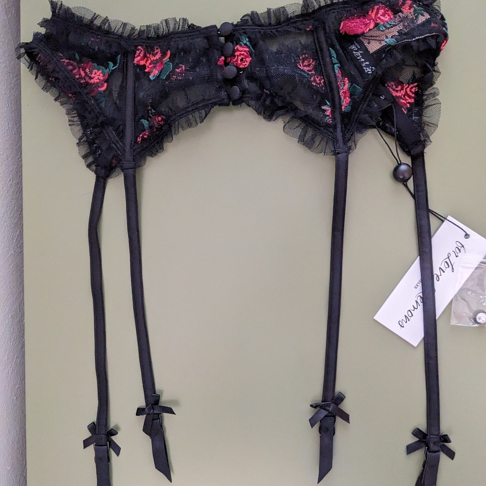Victoria's Secret For Love and Lemons Rosebud Garter Belt, medium